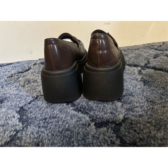 Brand New, No tags Women's Size 9.5 Brown Leather Mary Jane Loafers Platform - Picture 4 of 7